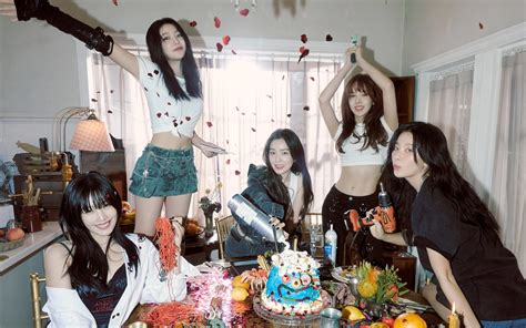 Red Velvet.